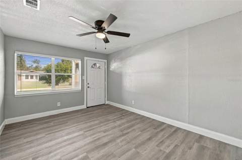 3720 N Garrison Street, Tampa FL - photo 6 of 38