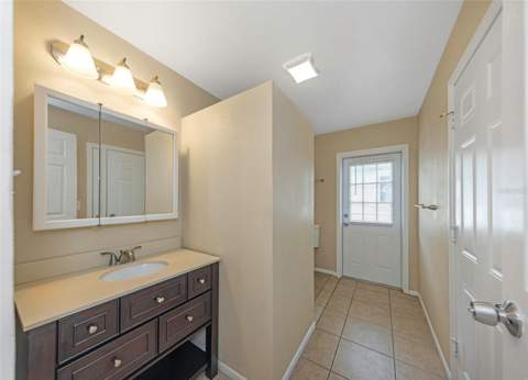 210 S Saturn Avenue, Clearwater FL - photo 11 of 22