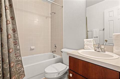 1149 S Beach Circle, Kissimmee FL - photo 17 of 46