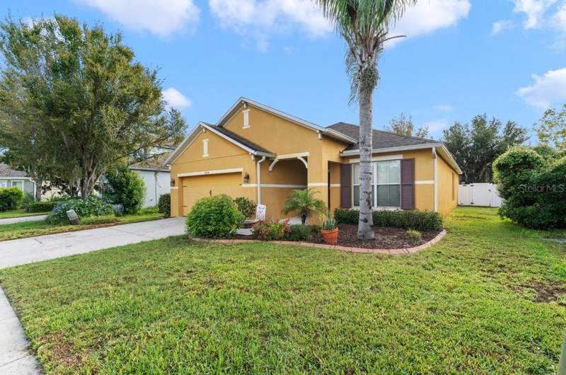 4 bedroom Single Family Residence at 23036 Wood Violet Court, Dupree Lakes Ph 3B, Land O Lakes — photo 3