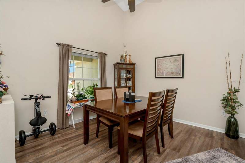 3 bedroom Single Family Residence at 13853 Pimberton Drive, Fairway Oaks, Hudson — photo 3