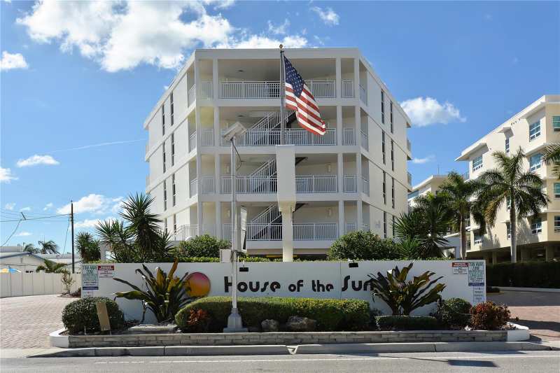 2 bedroom Condominium at 6518 Midnight Pass Road #209, House Sun, Sarasota — photo 1