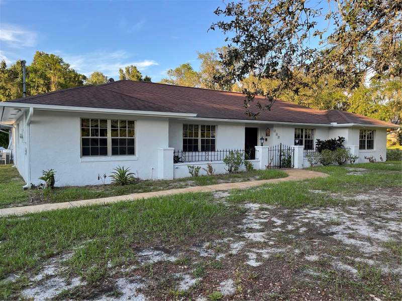 6 bedroom Single Family Residence at 230 BAY MEADOW ROAD, HENSONS ACRES, LONGWOOD — photo 1