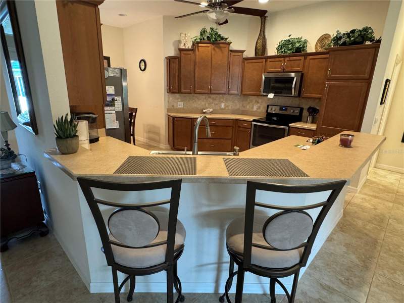 2 bedroom Single Family Residence at 939 Koller Court, Villages/Fruitland Park Un 33, The Villages — photo 4