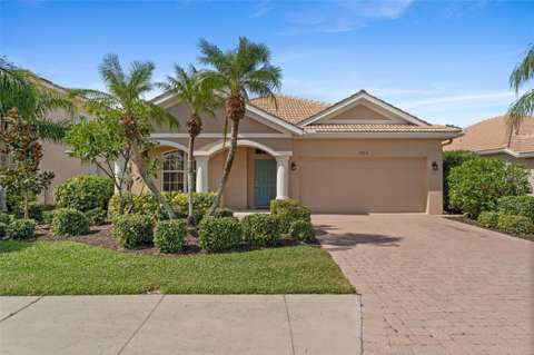 2216 Weaver Bird Lane, home for sale in Venice 34292