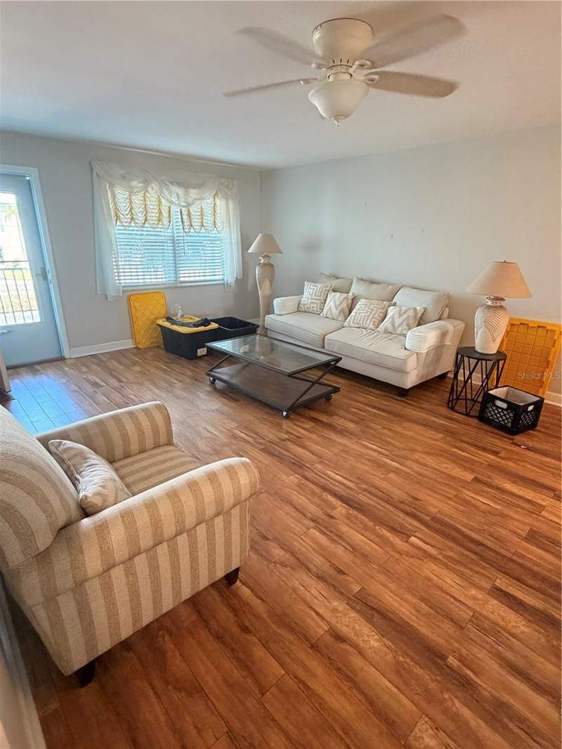 2 bedroom Condominium at 1893 Shore Dr. Drive #216, Shore Plaza Bldg, South Pasadena — photo 2