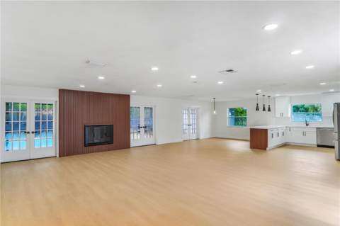 219 Sheridan Avenue, Longwood FL - photo 7 of 52