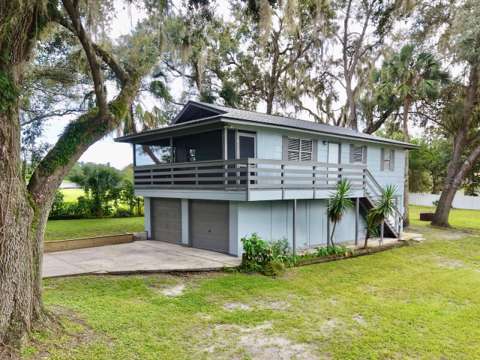 10210 Davis Road, home for sale in Tampa 33637