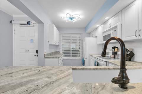 6372 Palma Del Mar Boulevard #111, St Petersburg FL - photo 10 of 44