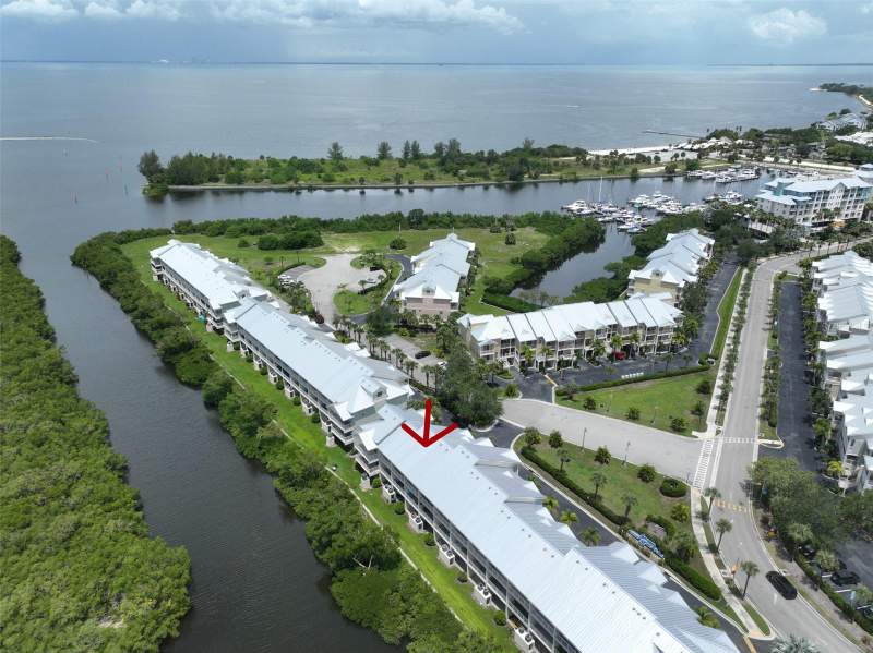 2 bedroom Townhouse at 3226 Mangrove Point Drive, Bahia Beach Twnhms Ph 2, Ruskin — photo 2
