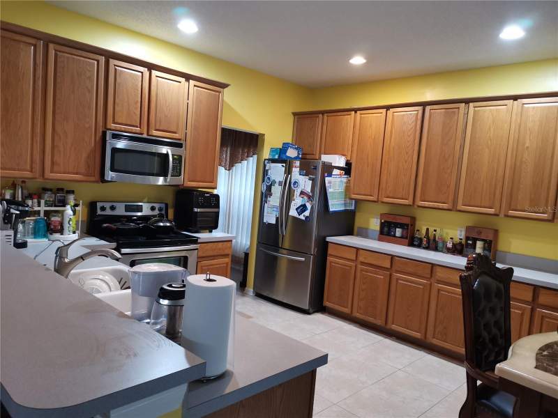 6 bedroom Single Family Residence at 270 Augustine Court, Waverlee Woods 1st Amd, Oviedo — photo 4