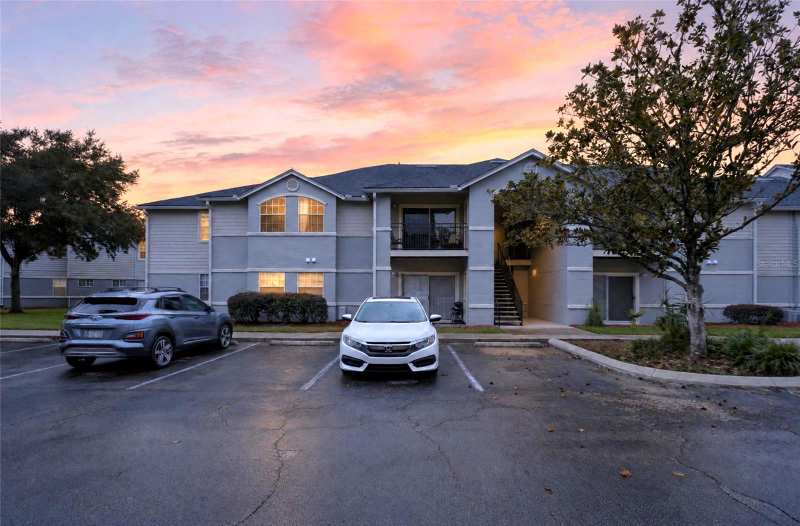 3 bedroom Condominium at 3705 SW 27th Street #522, Windsor Park At Gainesvil, Gainesville — photo 1