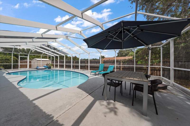 4 bedroom Single Family Residence at 1 Maplewood Avenue, Eastwood Terrace, Clearwater — photo 4