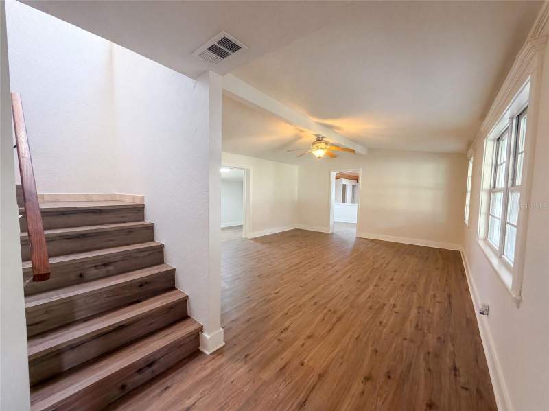 5 bedroom Single Family Residence at 7405 S DESOTO STREET, PORT TAMPA CITY MAP, TAMPA — photo 3