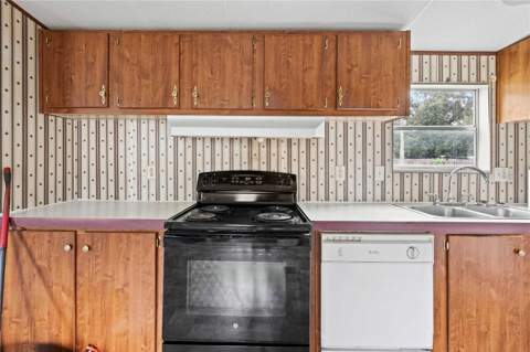 39140 Orient Avenue, Zephyrhills FL - photo 20 of 30