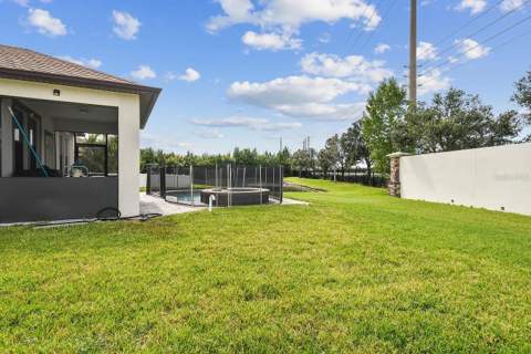 11714 Lake Boulevard, New Port Richey FL - photo 14 of 43