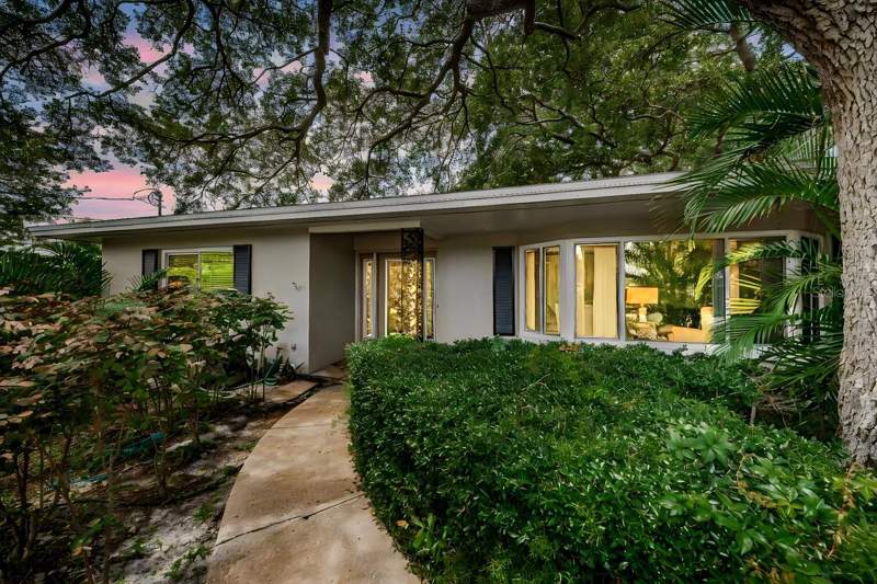 4 bedroom Single Family Residence at 1704 Cypress Avenue, Belleair Estates 4th Add, Belleair — photo 4