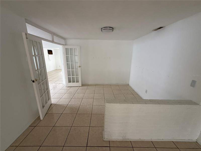 3 bedroom Single Family Residence at 1270 8th Avenue, Woodbrook Manor, Largo — photo 4
