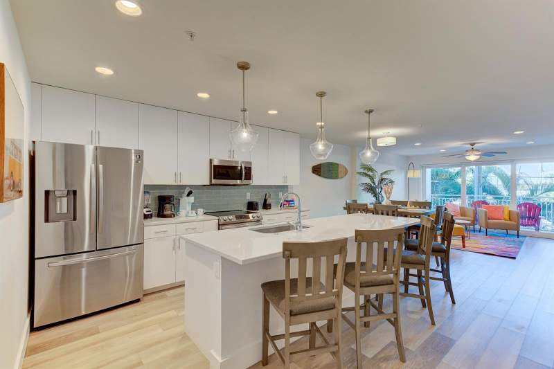 3 bedroom Condominium at 15305 1st Street #202, Madeira Del Mar Condo, Madeira Beach — photo 5