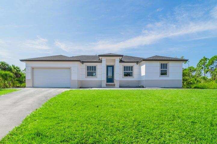 4 bedroom Single Family Residence at 15101 Brainbridge Circle, Port Charlotte Sec 082, Port Charlotte — photo 1