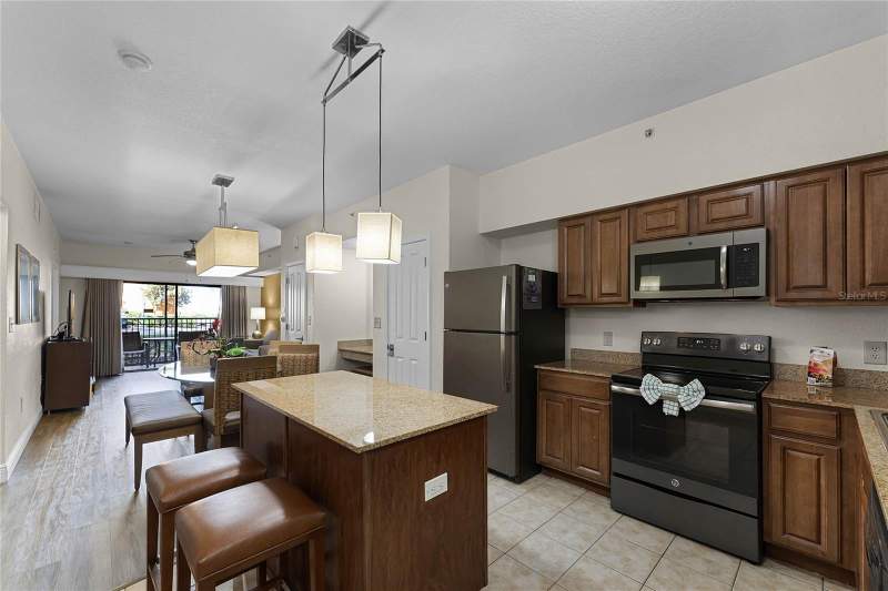 2 bedroom Condo - Hotel at 12527 Floridays Resort Drive #E-103, Floridays Resort, Orlando — photo 5