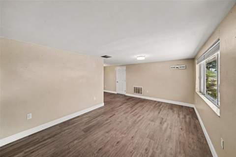 3640 Landale Drive, Holiday FL - photo 14 of 38
