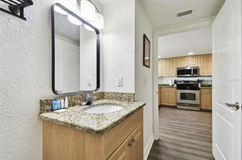 11605 Gulf Boulevard #502, Treasure Island FL - photo 24 of 44