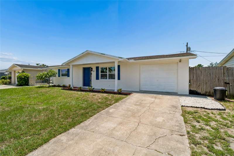 3 bedroom Single Family Residence at 1467 Classic Drive, Holiday Lake Estates, Holiday — photo 4