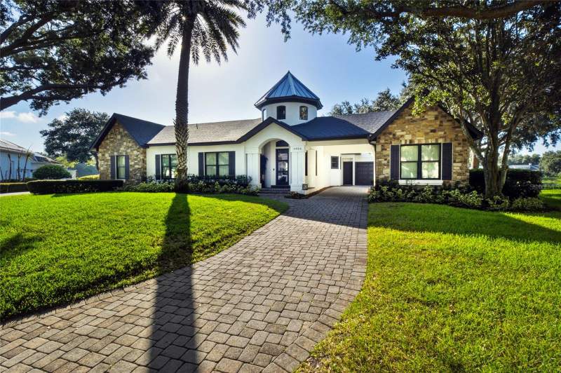 5 bedroom Single Family Residence at 9904 Brentford Court, Keenes Pointe, Windermere — photo 3