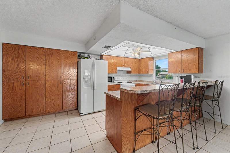3 bedroom Single Family Residence at 11022 Salt Tree Drive, Driftwood, Port Richey — photo 5