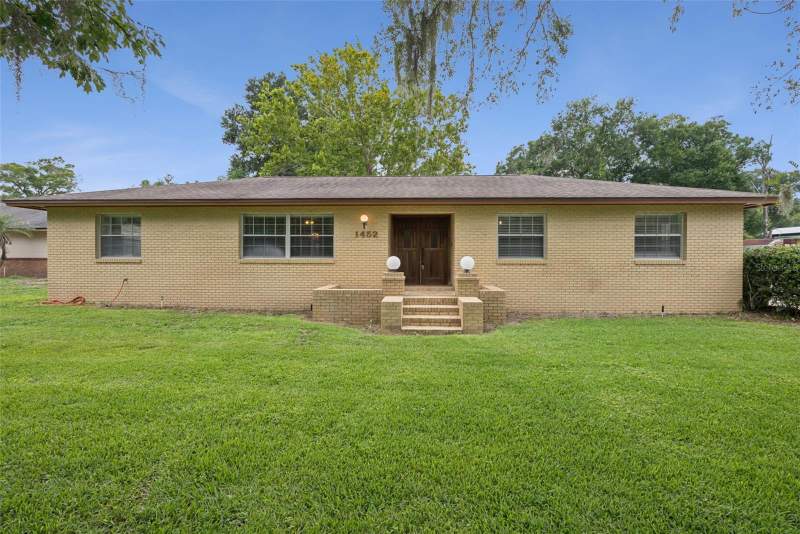 4 bedroom Single Family Residence at 1452 DINGENS AVENUE, GOTHA TOWN, WINDERMERE — photo 1