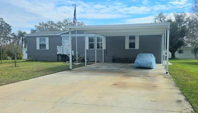 3 bedroom Manufactured Home at 210 Philadelphia Court #17, Lake Tarpon Mobile Home Village, Palm Harbor — photo 1