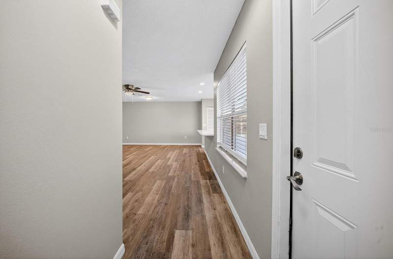 2 bedroom Villa at 2948 Tangerine Court, Royal Oak Estates 3rd Add, Leesburg — photo 2