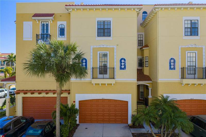 6411 MAYRA SHORES LANE home for sale in Brisa Del Mar Townhomes