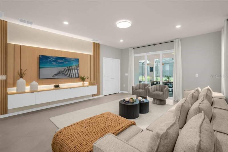 7 bedroom Single Family Residence at 16225 Saint Kitts Circle, Windsor Cay Ph 1, Clermont — photo 4