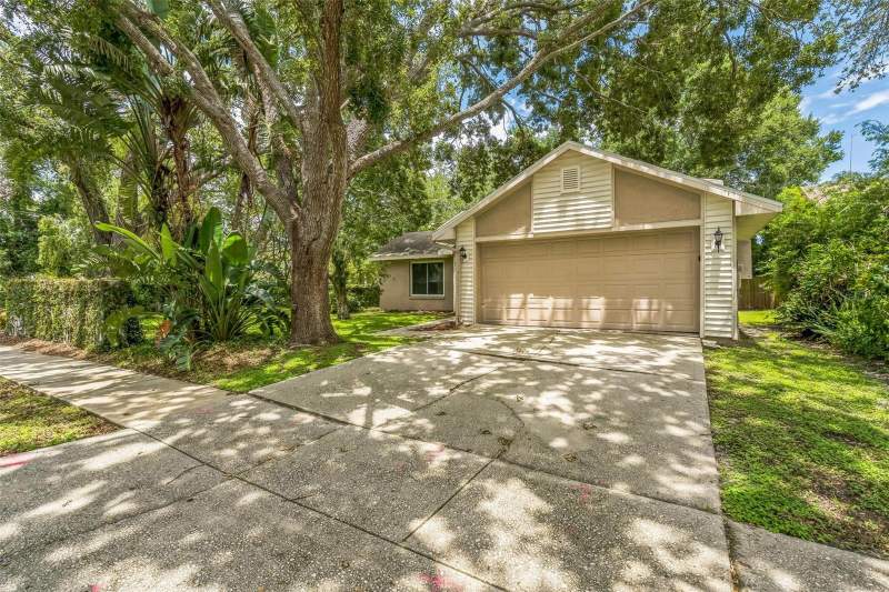 Peppermill Ii At Providence LaHomes for Sale in Brandon, FL