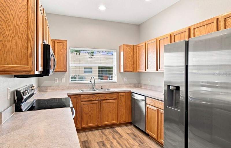3 bedroom Townhouse at 9904 Venetian River Way, Alexandria Place, Tampa — photo 5
