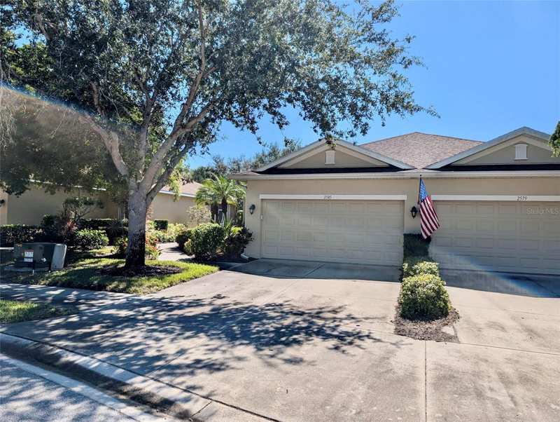 2 bedroom Villa at 2585 Cortenova Court, Verona Reserve, Venice — photo 1