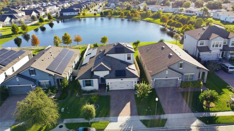 4 bedroom Single Family Residence at 1461 Clear Brook Place, Reserve At Pine Tree, St Cloud — photo 2