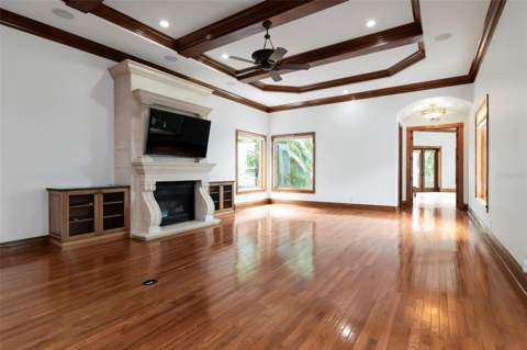 5211 W Neptune Way, Tampa FL - photo 18 of 72