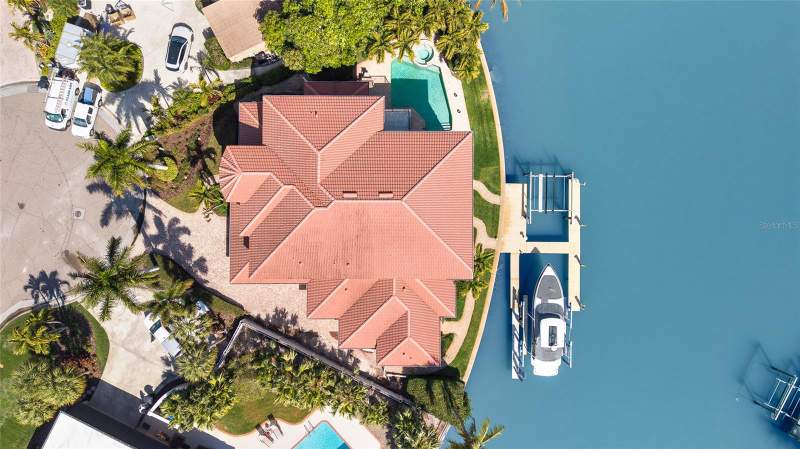 5 bedroom Single Family Residence at 4914 59th Avenue, Bayway Isles, St Petersburg — photo 5