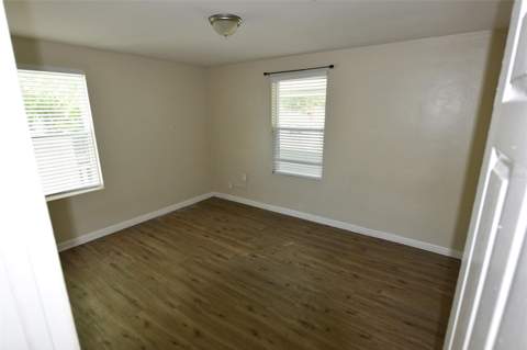 4642 10th Avenue, St Petersburg FL - photo 11 of 30