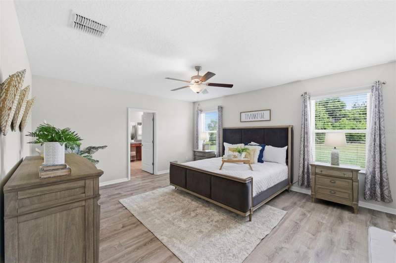 5 bedroom Single Family Residence at 6342 Cobble Bliss Street, Silverado Ranch Sub, Zephyrhills — photo 4