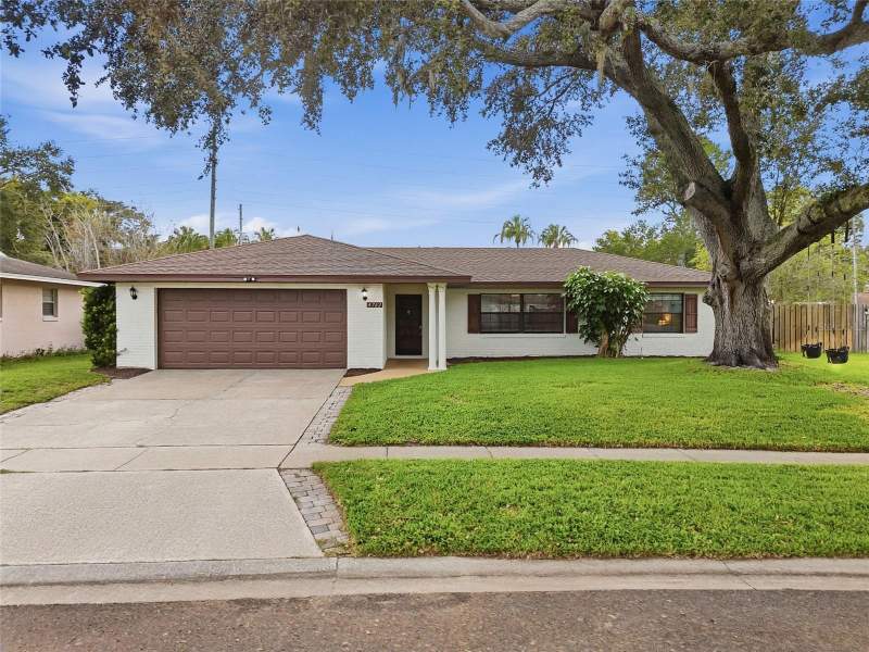 4 bedroom Single Family Residence at 4762 Arrow Road, Gatlin Heights, Orlando — photo 2