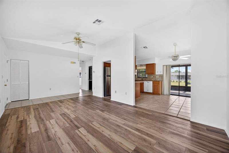 2 bedroom Single Family Residence at 141 Avens Street, Port Charlotte Sec 008, Port Charlotte — photo 3