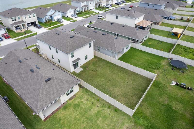 5 bedroom Single Family Residence at 3524 SUNGROVE CIRCLE, EASTGROVE PH 2, SANFORD — photo 3