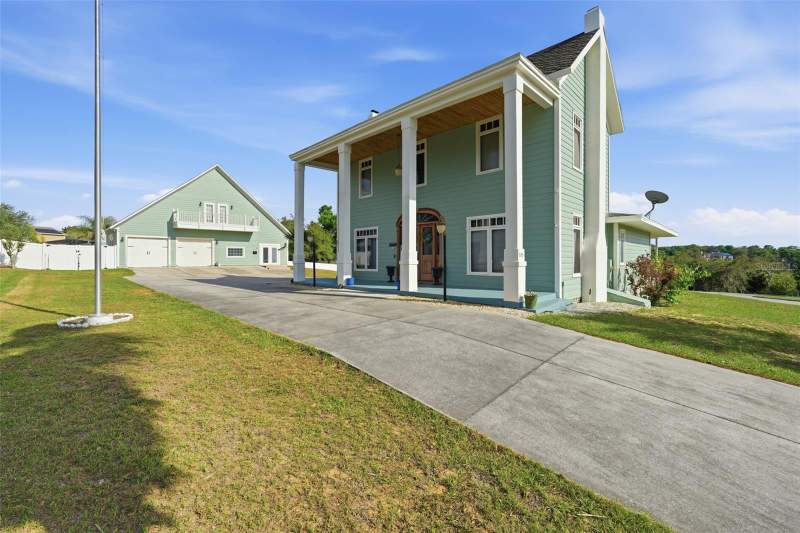 4 bedroom Single Family Residence at 835 Butch Cassidy Lane, Sundance Hills Sub, Eustis — photo 4