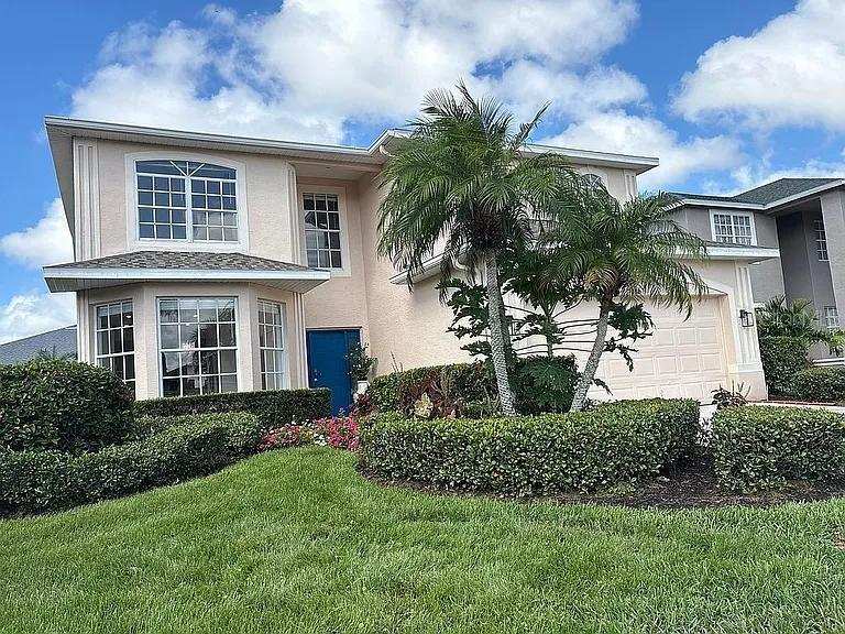 4 bedroom Single Family Residence at 7462 Featherstone Boulevard, Stonebridge, Sarasota — photo 1