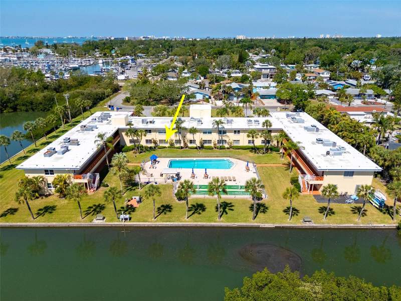 1 bedroom Condominium at 2900 45th Street #7, Gulfport Shores Adult Condo, Gulfport — photo 5