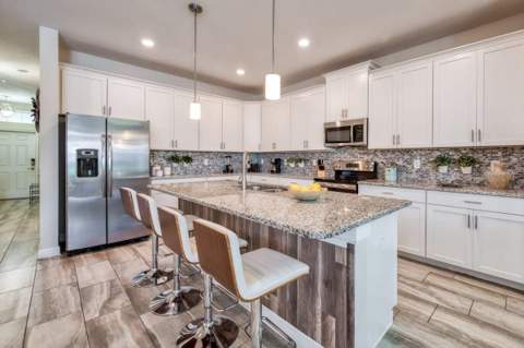 4793 Kings Castle Circle, Kissimmee FL - photo 6 of 51